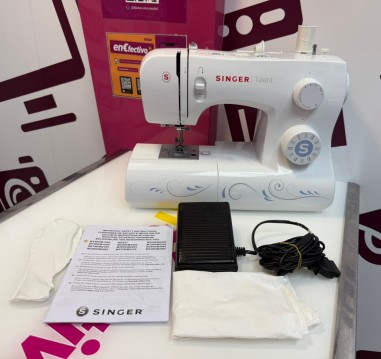 9-9-79188-2-Maquina Coser Talent Singer 3323 