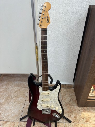 1-1-276688-1-Guitarra Electrica Falcon Signatures