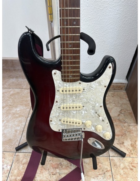 1-1-276688-2-Guitarra Electrica Falcon Signatures
