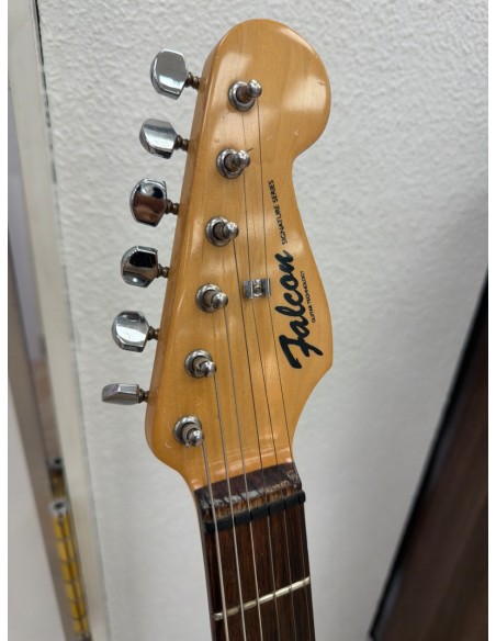 1-1-276688-3-Guitarra Electrica Falcon Signatures
