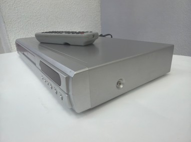1-1-276766-2-Reproductor DVD Toshiba SD 125E