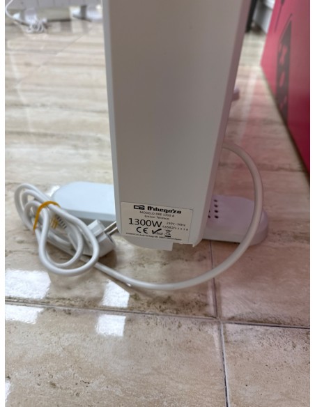 8-8-80054-3-Radiador Electrico Orbegozo RRE 1310A 1300w