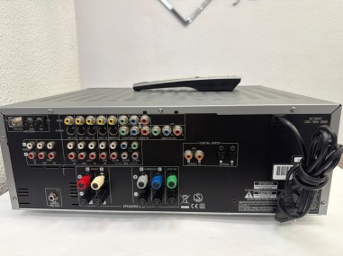 1-1-276864-2-Amplificador Harman Kardon AVR 130
