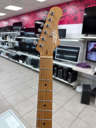 6-6-171170-3-Guitarra Electrica Jet Guitar
