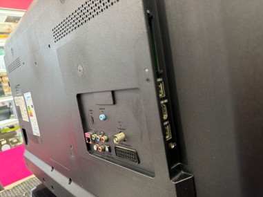1-1-277040-4-Televisor LED 40PFH5300 88 