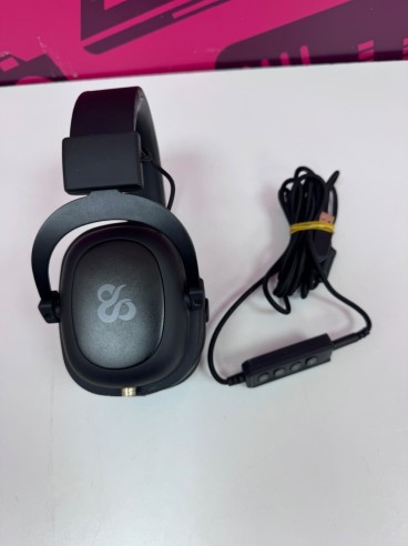 7-7-89893-3-Auriculares
