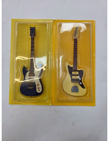 1-1-277133-5-Instrumentos Musicales En Miniatura Pack 8 Guitarras Mini Soporte