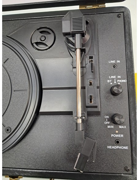6-6-171355-2-Giradiscos Vintage Suitcase Turntable R610