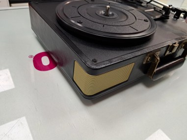 6-6-171355-4-Giradiscos Vintage Suitcase Turntable R610
