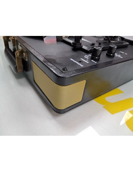 6-6-171355-5-Giradiscos Vintage Suitcase Turntable R610