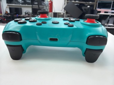 1-1-277200-3-Mando Nintendo Switch Compatible