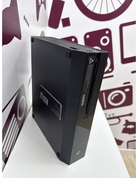 8-8-80400-3-Consola Xbox One 1tb 1540