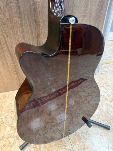 1-1-277459-4-Guitarra Clasica Electroamplificada Fender SDC-100SCE NAT