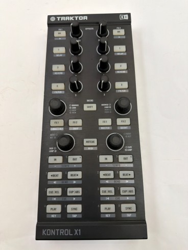 1-1-277661-1-Controlador Traktor Kontrol X1