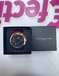 7-7-90418-2-Reloj pulsera caballero Tommy cuero