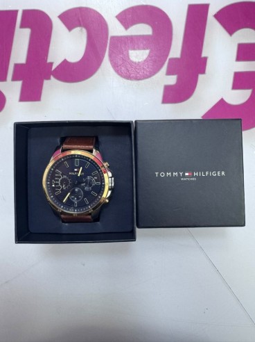 7-7-90418-2-Reloj pulsera caballero Tommy cuero