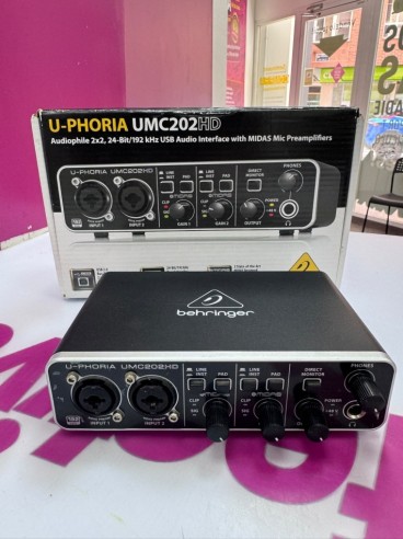 7-7-90415-1-Preamplificador Beringer Mc202hd