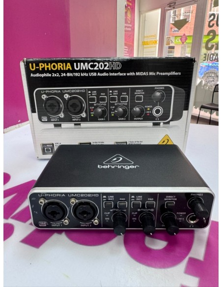 7-7-90415-1-Preamplificador Beringer Mc202hd