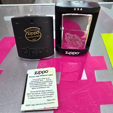 7-7-90550-1-Relojería Y Gafas Zippo 