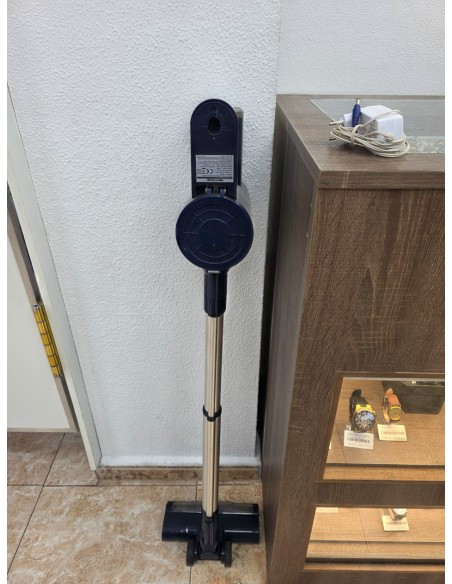 1-1-278033-2-Aspirador Escoba Prettycare W200