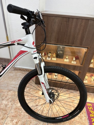 1-1-276514-2-Bicicleta Montana Giant Revel 26 Talla M