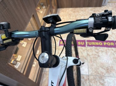 1-1-276514-6-Bicicleta Montana Giant Revel 26 Talla M