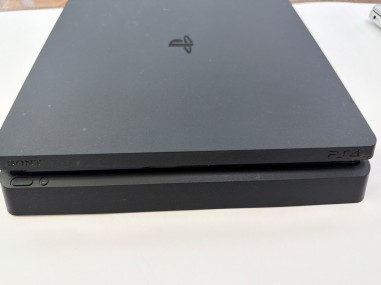 1-1-278279-4-Consola PS4 Slim Negra 500Gb