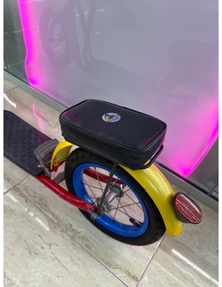 8-8-80753-6-Patinete con asiento Yipeeh