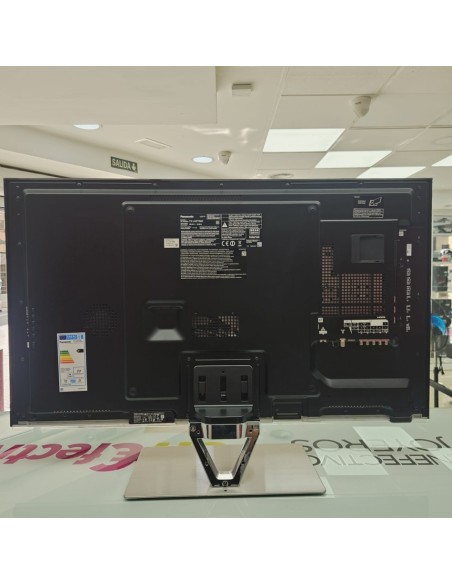 8-8-80767-13-Televisor LED Panasonic TX-L42FT60E 