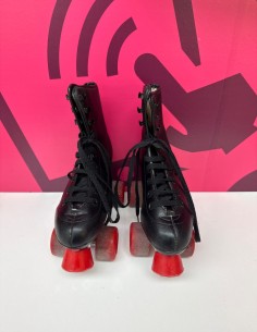 8-8-80791-1-Patines negros