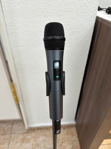 1-1-278372-2-Micrófono Sennheiser Xsw 1-835 Pie