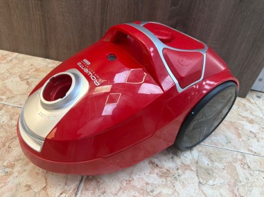 1-1-278443-1-Aspiradora Rowenta Compact Power 900w Rojo