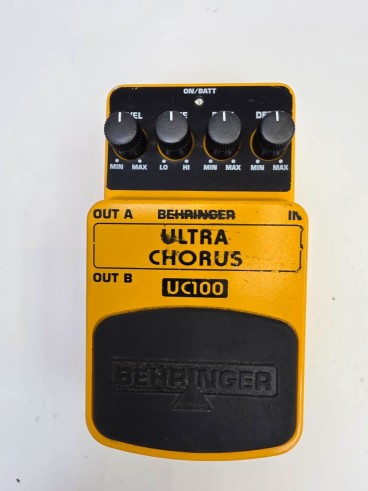 1-1-278465-1-Equipamiento Pedal Behringer Uc100