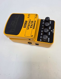 1-1-278465-1-Equipamiento Pedal Behringer Uc100 2