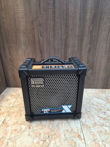 1-1-278463-1-Amplificador Guitarra Roland Cube 15X Guitarra 