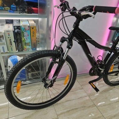 8-8-79643-2-Bicicleta Montana Specialized Myka T.S