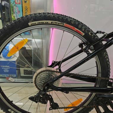 8-8-79643-5-Bicicleta Montana Specialized Myka T.S