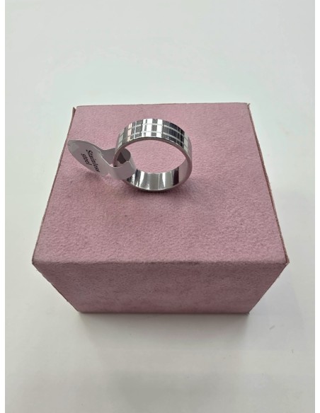1-1-278660-2-Anillo Acero plateado lineas paralelas T19