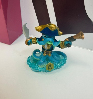 9-9-80079-1-Accesorio Skylanders wash buckler 