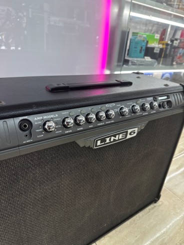 8-8-81023-2-Amplificador Guitarra Line 6