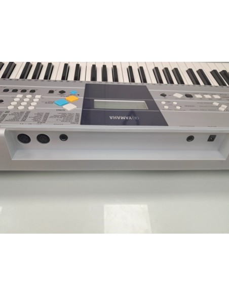 6-6-171162-5-Teclado Electrónico Yamaha Psr E323