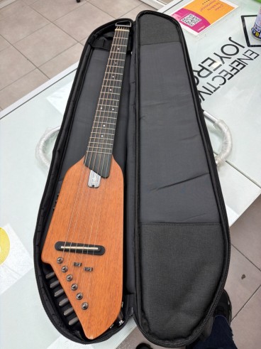 6-6-171110-1-Guitarra Electrica Donner Hush-1