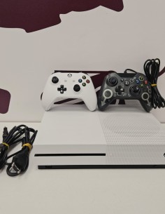 8-8-79779-1-Consola Xbox One S 1TB 2 mandos (uno inlámbrico y otro con cable)