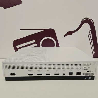 8-8-79779-4-Consola Xbox One S 1TB 2 mandos (uno inlámbrico y otro con cable)