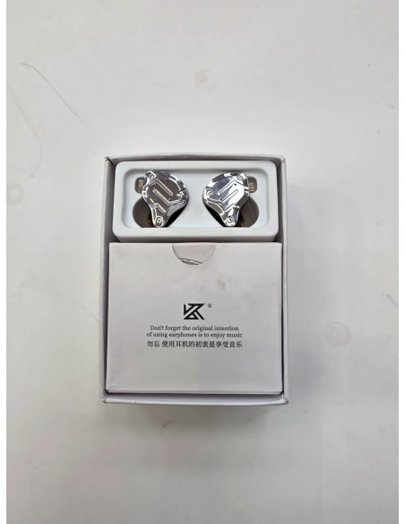 1-1-279046-3-Auriculares Cable Plateados