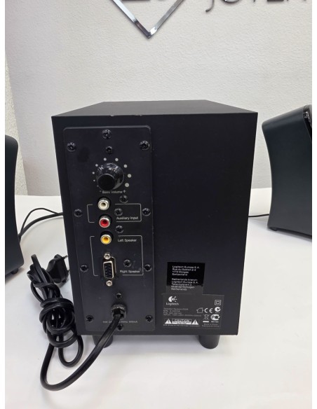 1-1-279198-3-Periféricos Altavoces Subwofer Logitech Z323