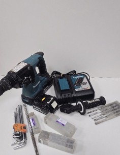 7-1-252839-1-Martillo A Bateria Makita DHR243
