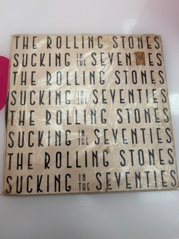 1-1-279463-1-Vinilo The Rolling Stones Sucking in the Seventies 