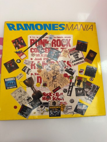 1-1-279461-1-Vinilo Ramones - Mania (Doble LP) Edición Original 