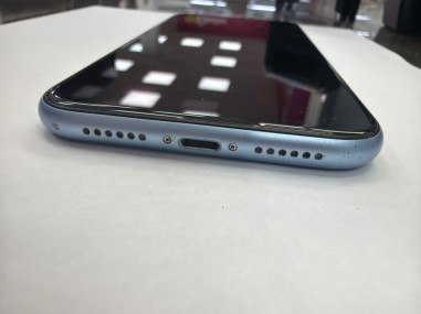 1-1-279681-3-Smartphone Iphone Xr 64Gb